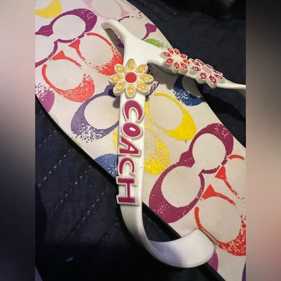 Coach Flip Flops - Picture 4 of 8